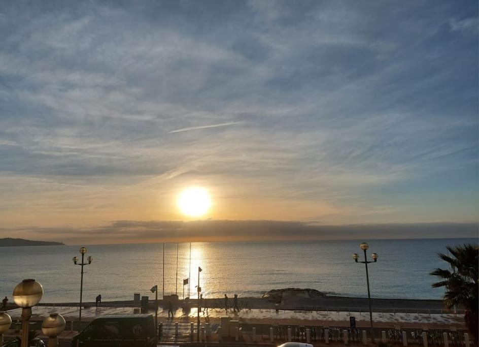 Nice Promenade Des Anglais Vue Mer Extérieur photo